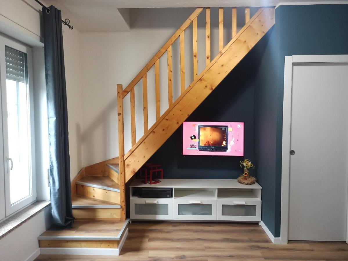 Apartament La Casa Di Andrea Cogliate Zewnętrze zdjęcie